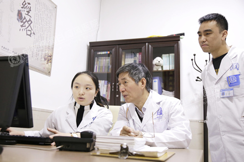 葛蒙梁教授联合会诊完美落幕! 葛蒙梁教授联合会诊完美落幕!